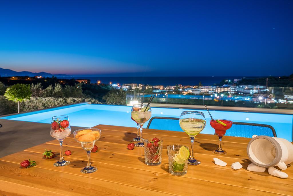 Akemi Luxury Villa 蒂锡利维 外观 照片