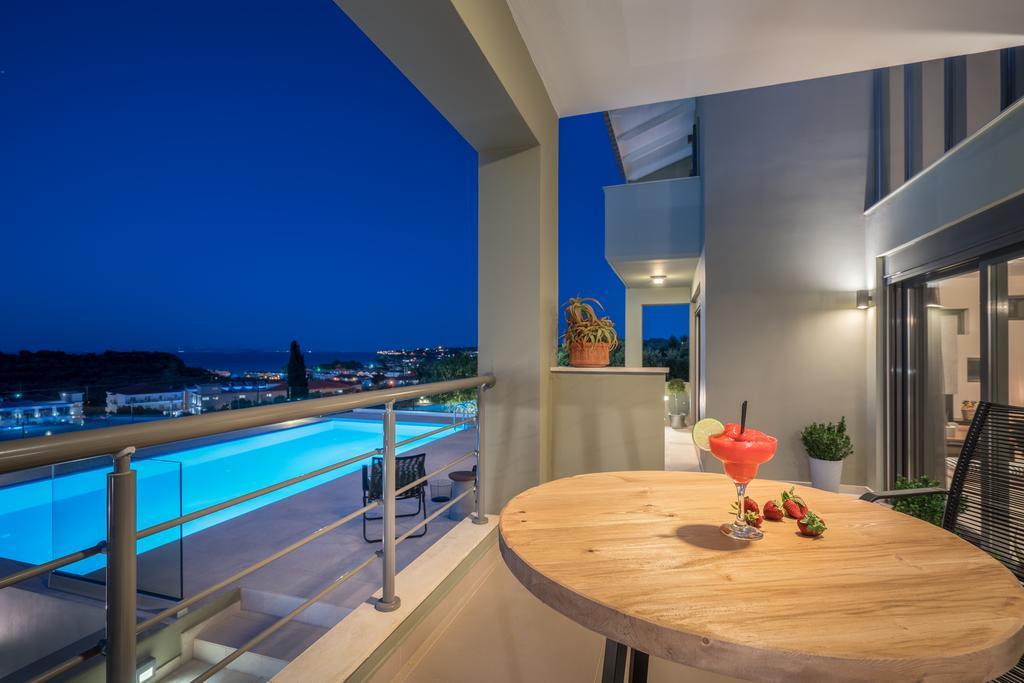 Akemi Luxury Villa 蒂锡利维 外观 照片