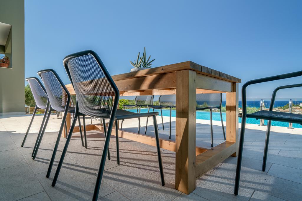 Akemi Luxury Villa 蒂锡利维 外观 照片